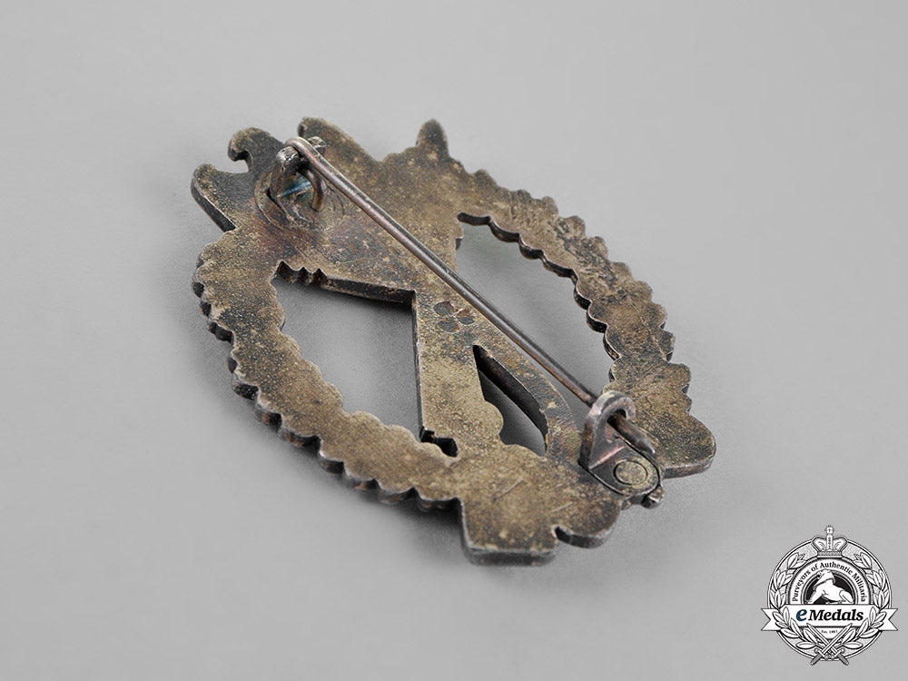 germany,_wehrmacht._an_infantry_assault_badge,_silver_grade,_by_friedrich_linden,_lüdenscheid_c18-020280