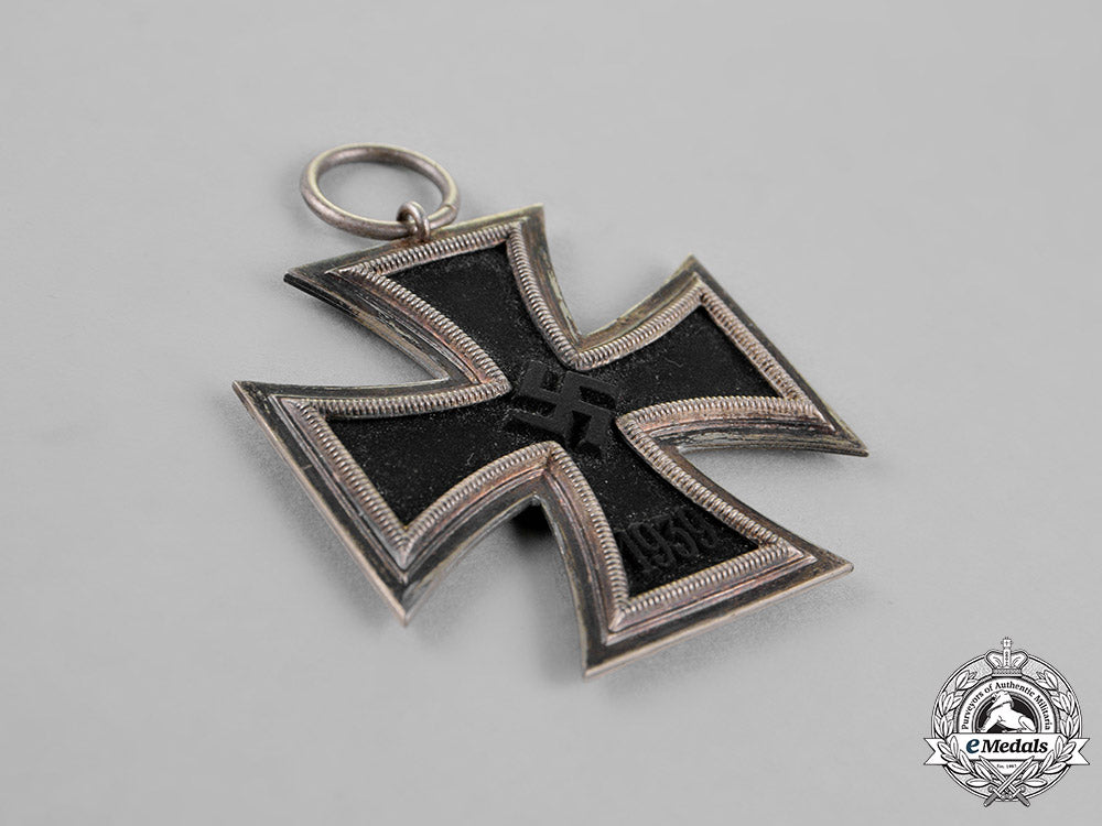 germany._an_iron_cross1939_second_class_c18-020287