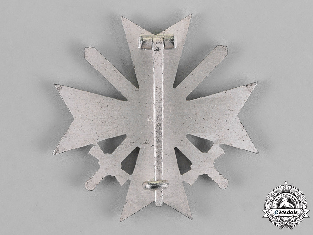 germany._a_mint_war_merit_cross_first_class_with_swords,_by_wilhelm_deumer_of_lüdenscheid_c18-020370