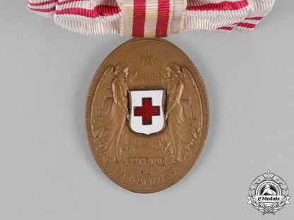 austria,_empire._an_honour_decoration_of_the_red_cross,_bronze_medal,_ladies_ribbon_c18-020601