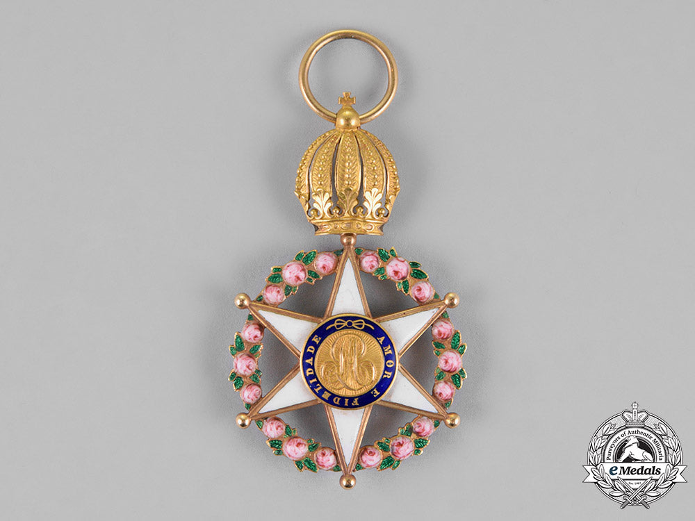 brazil,_independent_empire._an_order_of_the_rose_in_gold,_knight's_cross,_c.1870_c18-020633