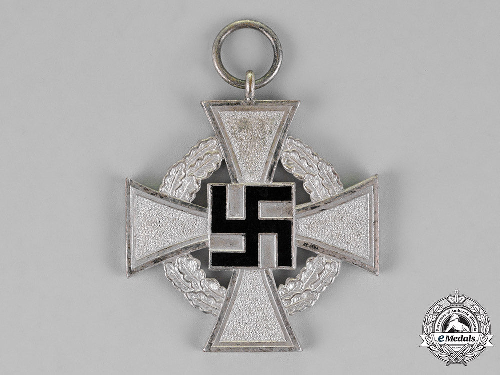 germany._a_civil_faithful_service_medal_for25_years_of_service_c18-020723
