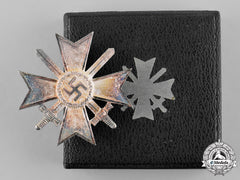 Germany. A War Merit Cross First Class With Swords, Cased, By Deschler & Sohn