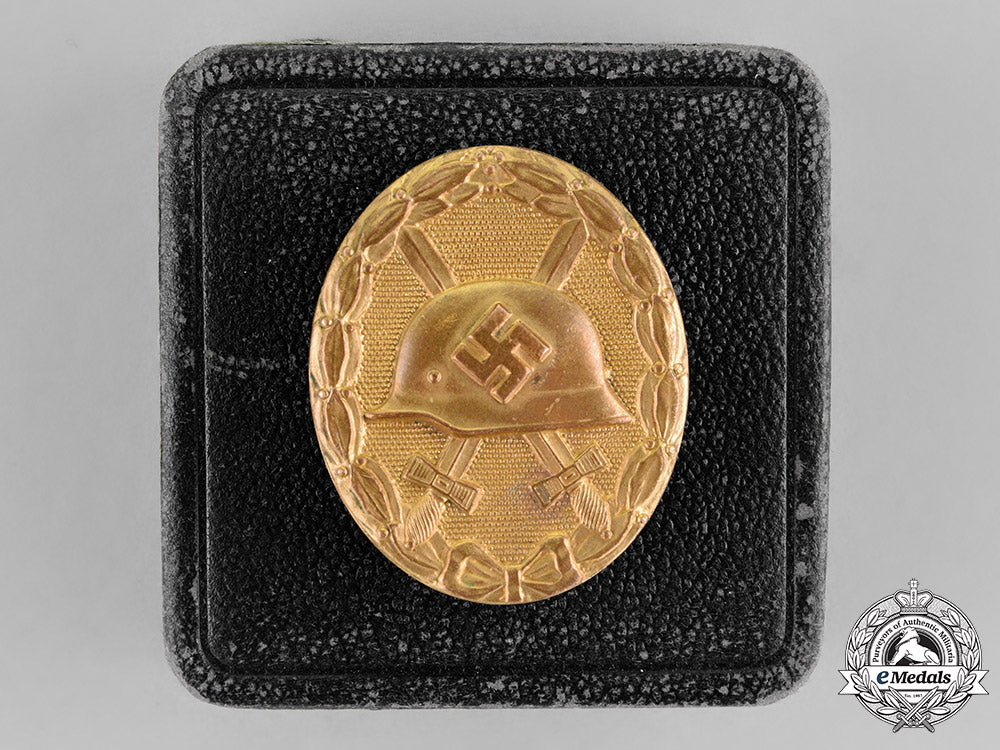 germany._a_war_wound_badge,_gold_grade,_in_its_ldo_case_of_issue_c18-021480