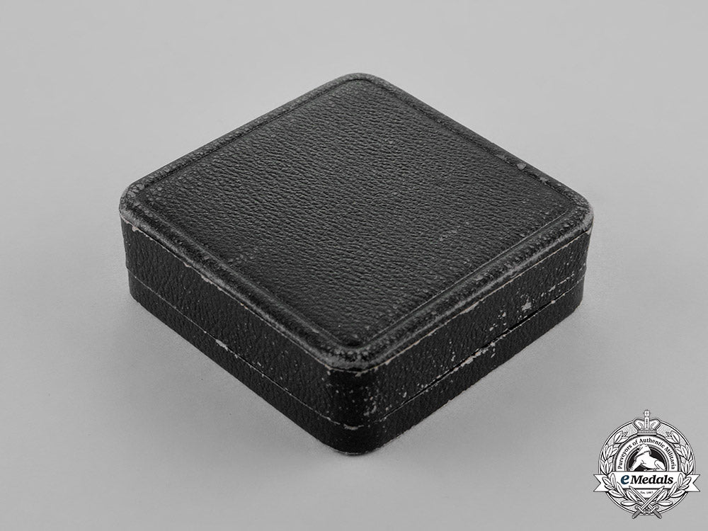 germany._a_war_wound_badge,_gold_grade,_in_its_ldo_case_of_issue_c18-021486