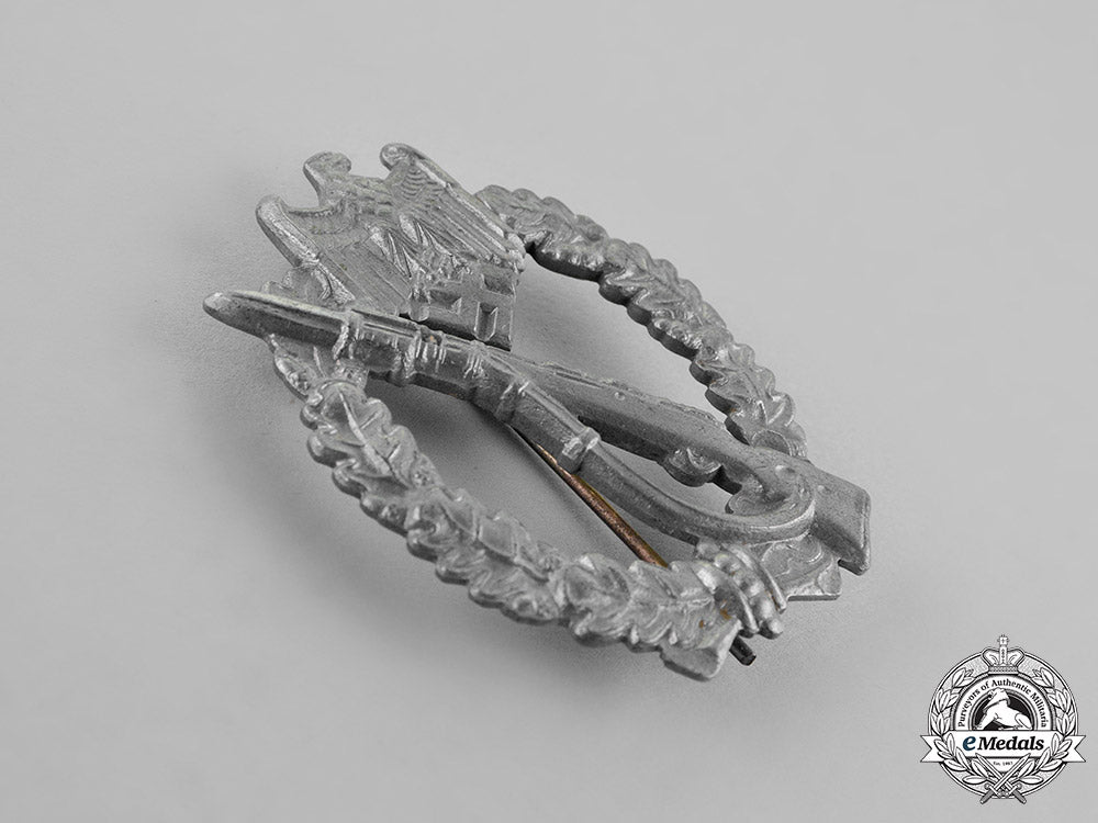 germany._a_silver_grade_infantry_assault_badge_by_e._ferdinand_wiedmann_c18-021505