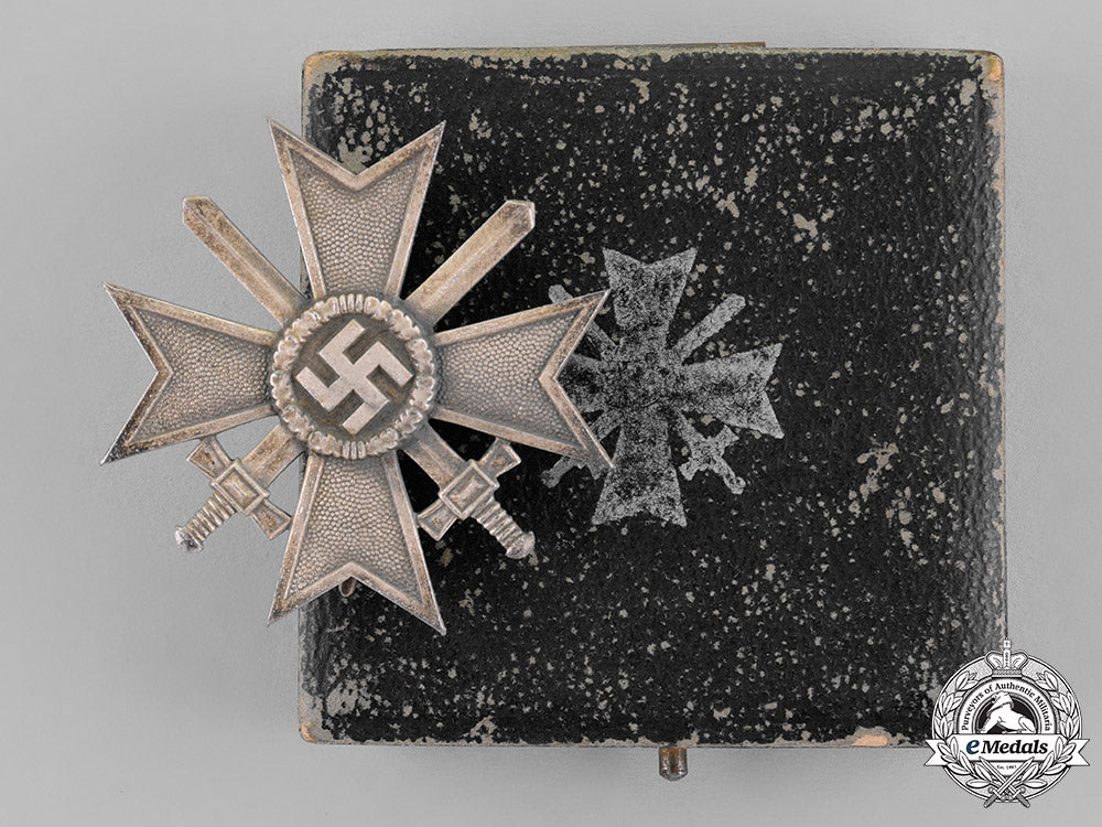 germany._a_war_merit_cross_first_class_with_swords_in_case_c18-021980