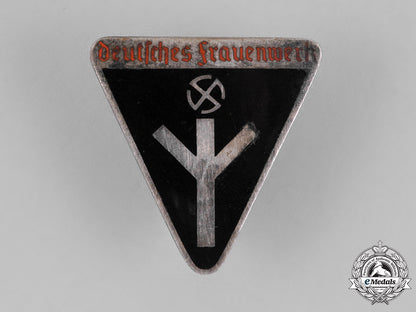 germany._a_national_socialist_women’s_league_membership_badge,_by_ferdinand_wagner_c18-022047