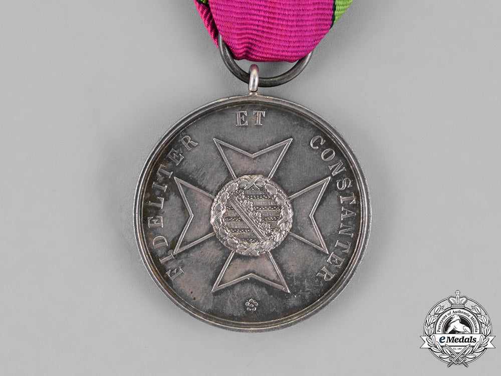 saxony,_kingdom._a_silver_merit_medal,_with“1914”_ribbon_clasp_c18-022077_1