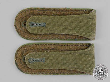 germany._a_set_of_tropical_panzergrenadier's_unteroffizier's_shoulder_straps_c18-022088