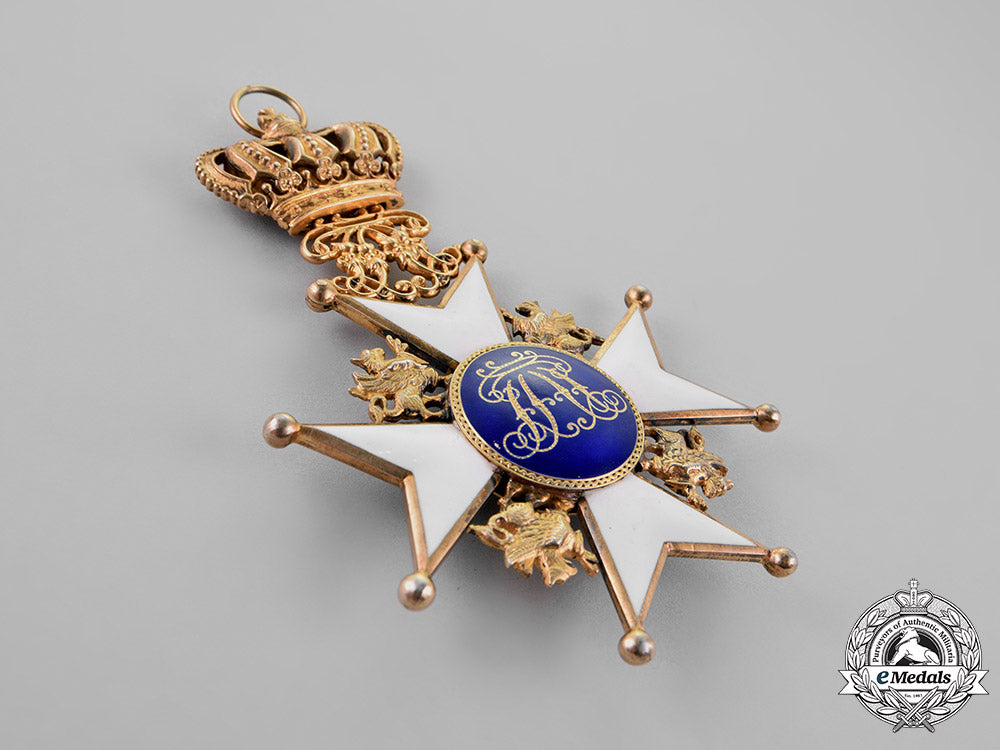 mecklenburg-_schwerin._a_house_order_of_the_wendisch_crown,_grand_cross_sash_badge_c18-022136