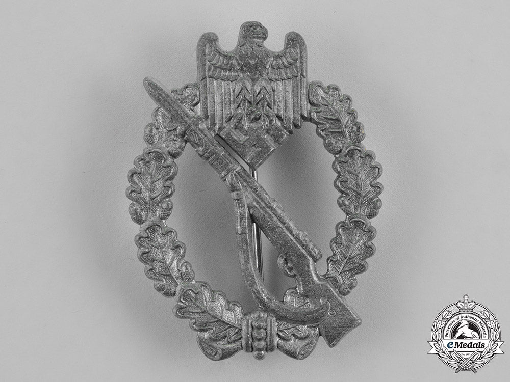 germany,_heer._a_silver_grade_infantry_assault_badge_c18-022140