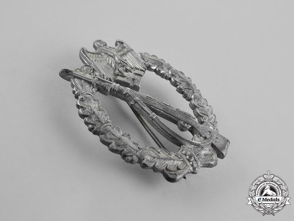 germany,_heer._a_silver_grade_infantry_assault_badge_c18-022160