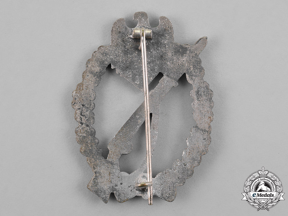germany,_heer._a_bronze_grade_infantry_assault_badge_c18-022165