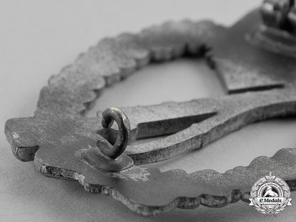 germany,_heer._a_silver_grade_infantry_assault_badge_c18-022174