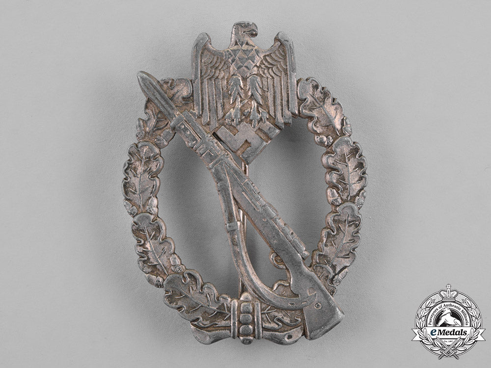 germany,_heer._a_bronze_grade_infantry_assault_badge_c18-022182