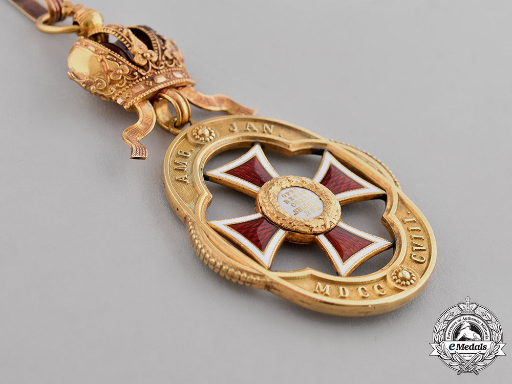 austria,_empire._an_imperial_order_of_leopold,_badge_for_officers(_officials),_second_model_c18-022336