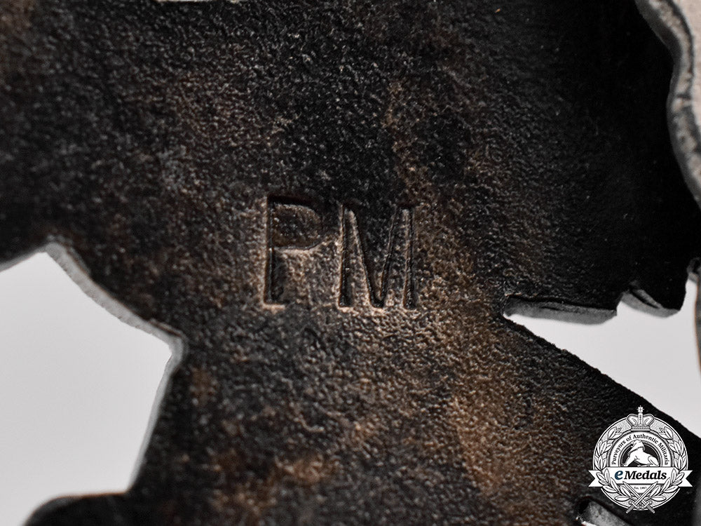 germany,_yugoslavia._a_unique_grouping_of_german,_yugoslav_and_bulgarian_awards_c18-022443