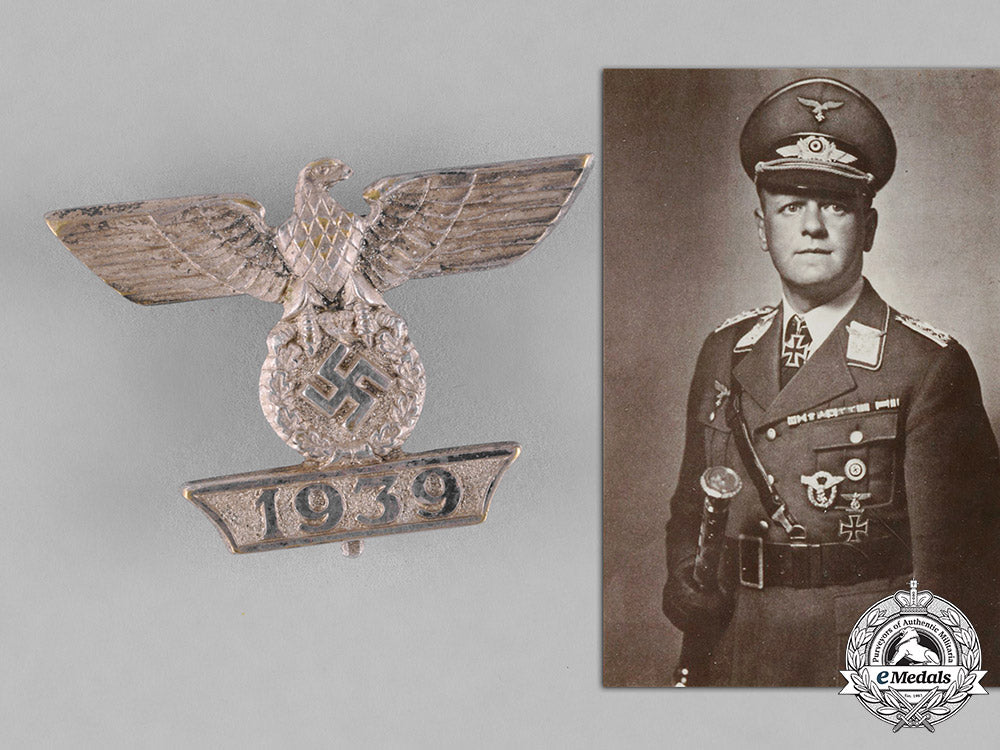 germany,_luftwaffe._a_clasp_to_the_iron_cross19391_st_class,_general_field_marschall_milch_c18-022498