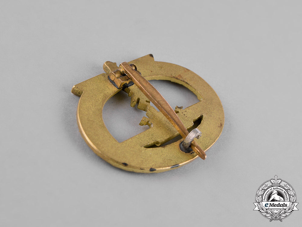 germany,_kriegsmarine._a_mint_u-_boat_war_badge,_by_schwerin_c18-022508