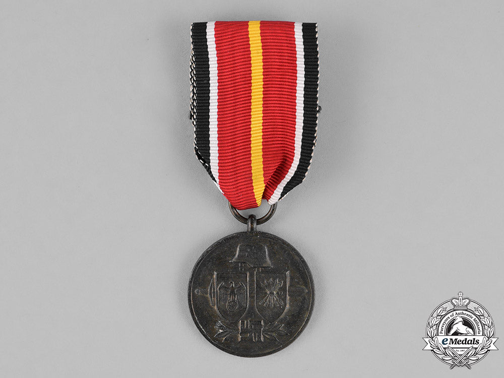 germany,_wehrmacht._a1944_campaign_medal_for_the_spanish“_blue_division”_volunteers_in_russia_c18-022520