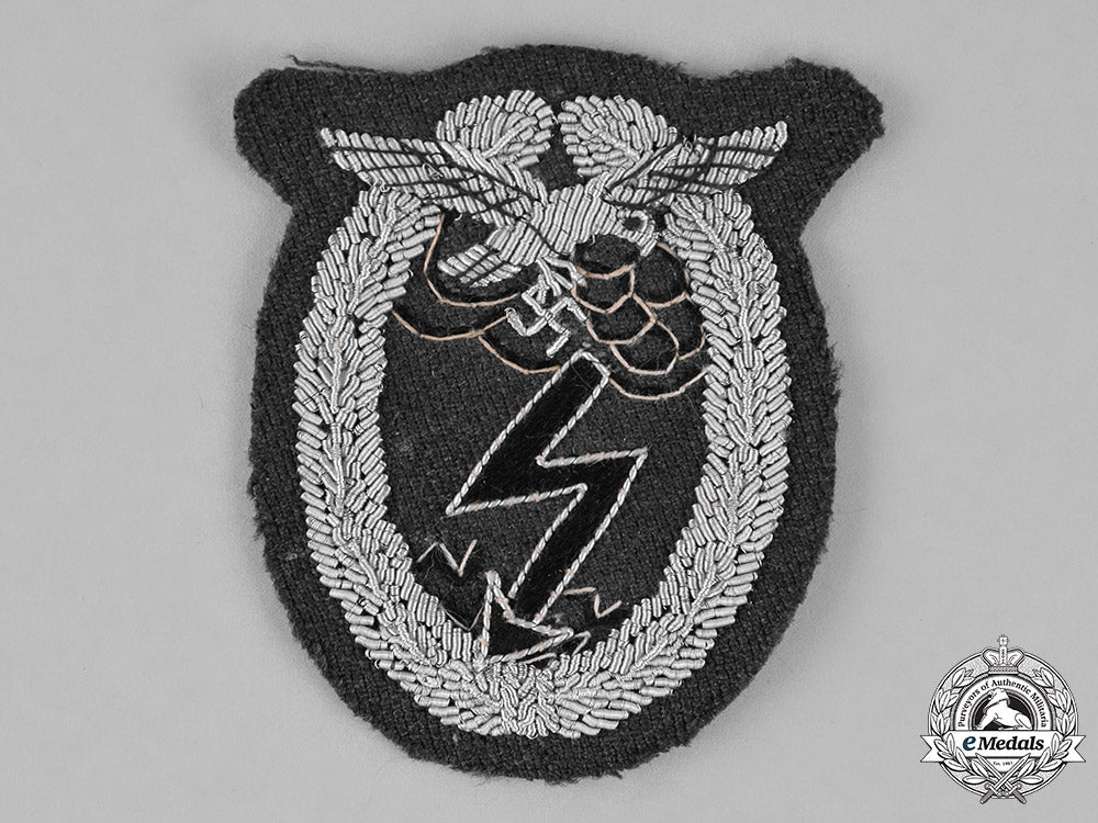 germany,_luftwaffe.a_ground_assault_badge,_scarce_bullion_version_c18-022524