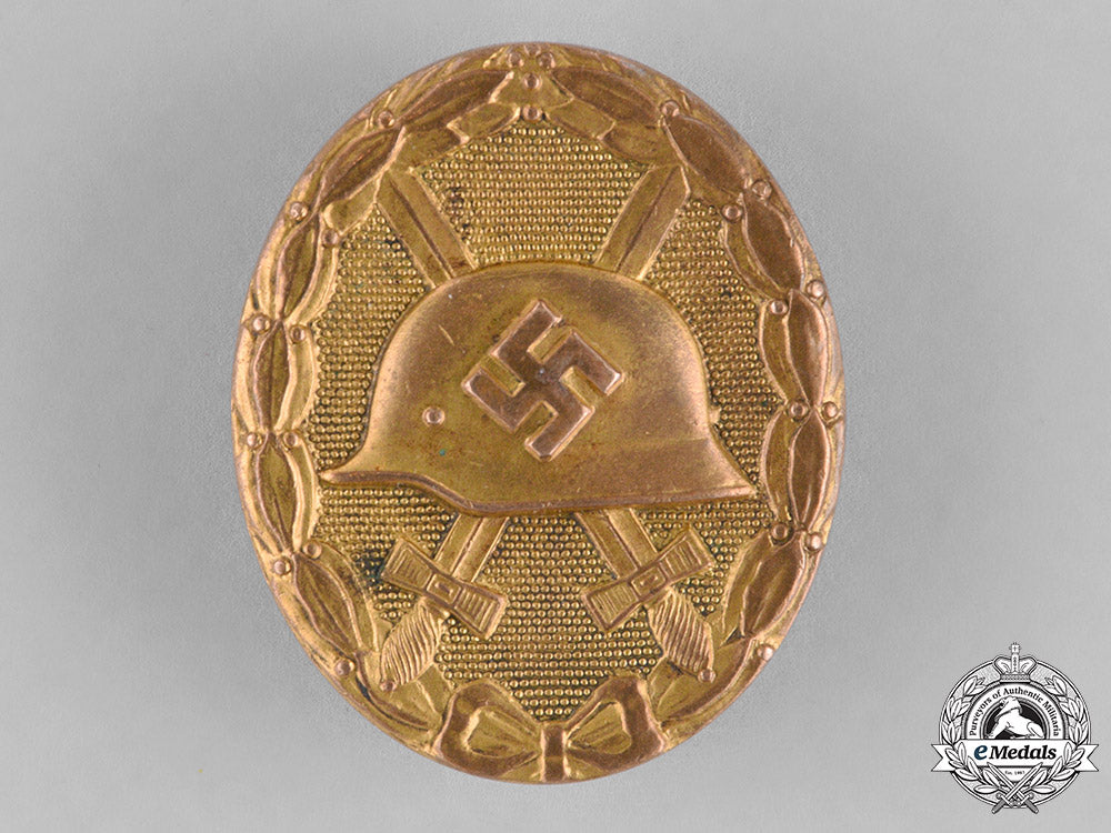 germany,_wehrmacht._a_cased_wound_badge,_gold_grade_c18-022534_2