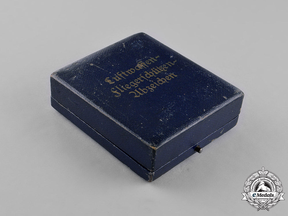 germany,_luftwaffe._a_cased_radio_operator&_air_gunner_badge,_by_jmme&_sohn_c18-022599