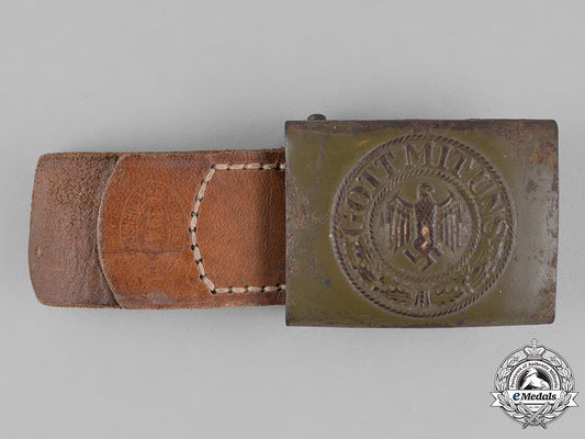 germany,_dak._a_german_africa_crops_standard_issue_belt_buckle,_by_r._sieper,_dated1942_c18-022635