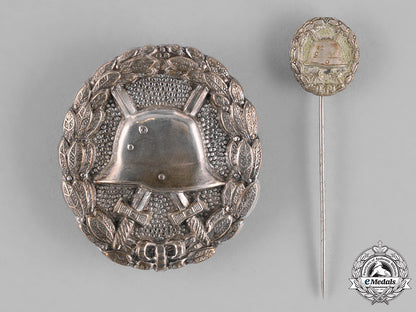 germany,_empire._a_wound_badge,_silver_grade,_with_matching_miniature_stick_pin_c18-022750