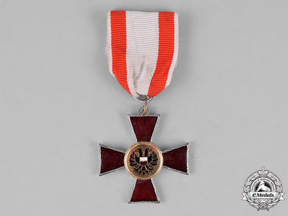 lübeck._a_hanseatic_cross_c18-022770
