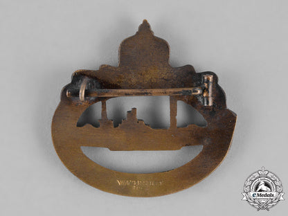 germany,_empire._an_imperial_submarine(_u-_boot)_badge_c18-022793_1_1