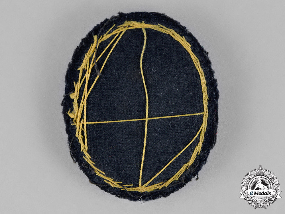 germany,_empire._a_torpedo_and_u-_boat_nco’s_visor_cap_insiniga_c18-022812