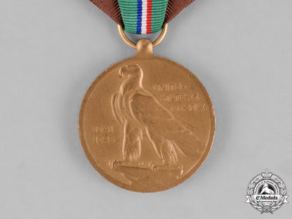 united_states._a_silver_star_for_italy_to_private_i_class_truax,180_th_infantry_regiment,_united_states_army_c18-022824