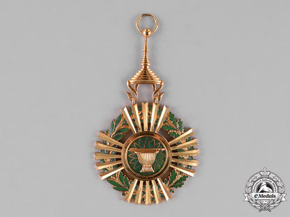 cambodia,_kingdom._a_royal_order_of_sahametrei,_grand_cross,_by_arthus_bertrand,_c.1955_c18-022865