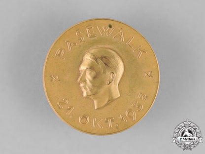 germany,_third_reich._a_german_tinnie_commemorating_pasewalk_by_l._chr._lauer_c18-022935