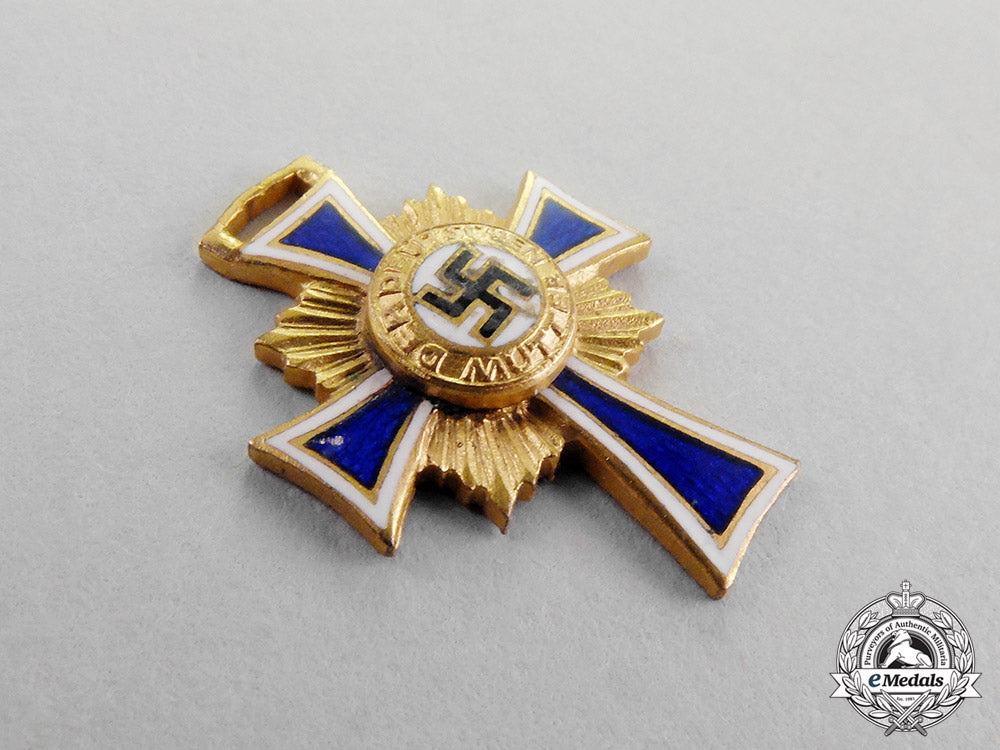 germany._a_gold_grade_cross_of_honour_of_the_german_mother_with_miniature_c18-0230