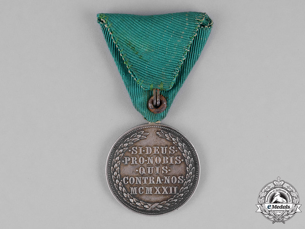 hungary,_kingdom._an_order_of_merit,_silver_grade_merit_medal_c18-023089