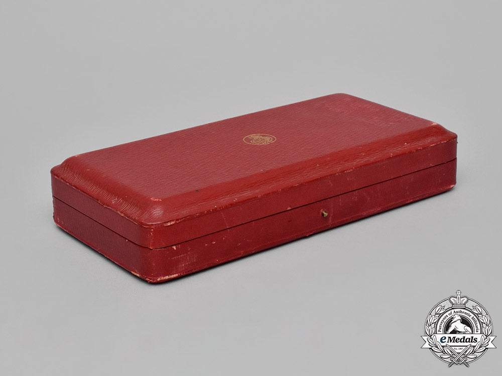 zanzibar._british_protectorate._an_order_of_the_brilliant_star,_i_class_case,_by_elkington&_co._c18-023120
