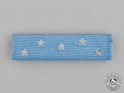 united_states._a_medal_of_honor_ribbon_bar_c18-023129