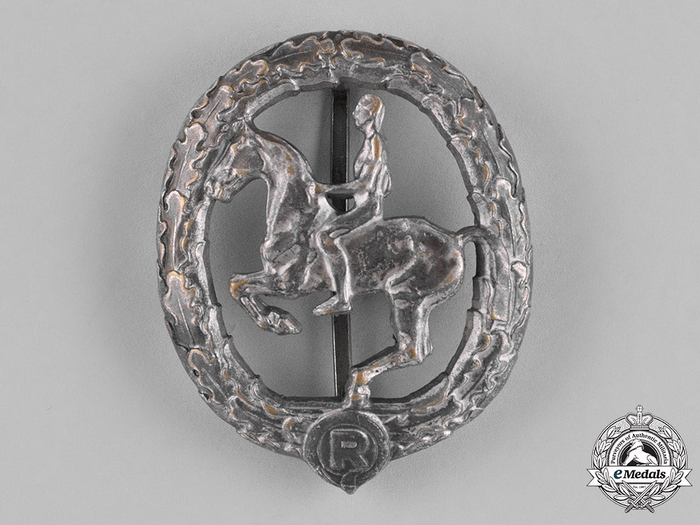 germany._an_equestrian_badge,_silver_grade,_by_christian_lauer_c18-023194
