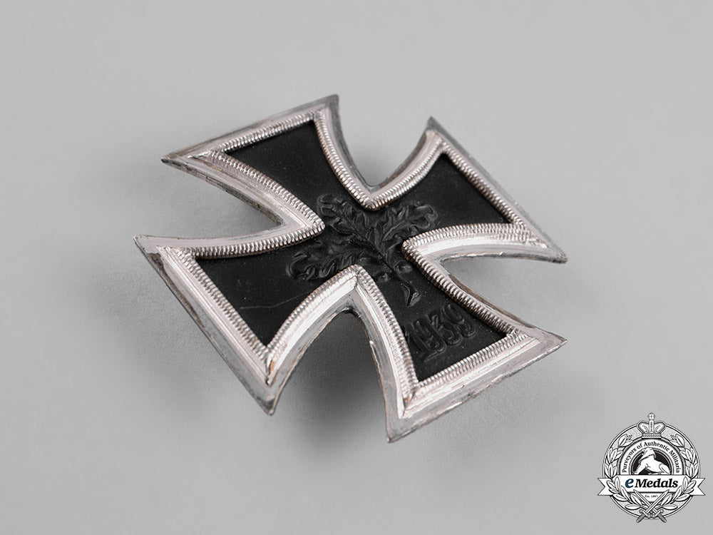germany._an_iron_cross1939_first_class,1957_version_c18-023212
