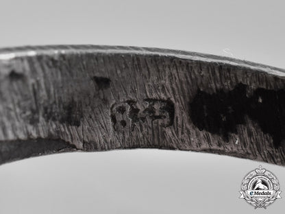 germany,_luftwaffe._a_silver_ring_c.1940_c18-023231