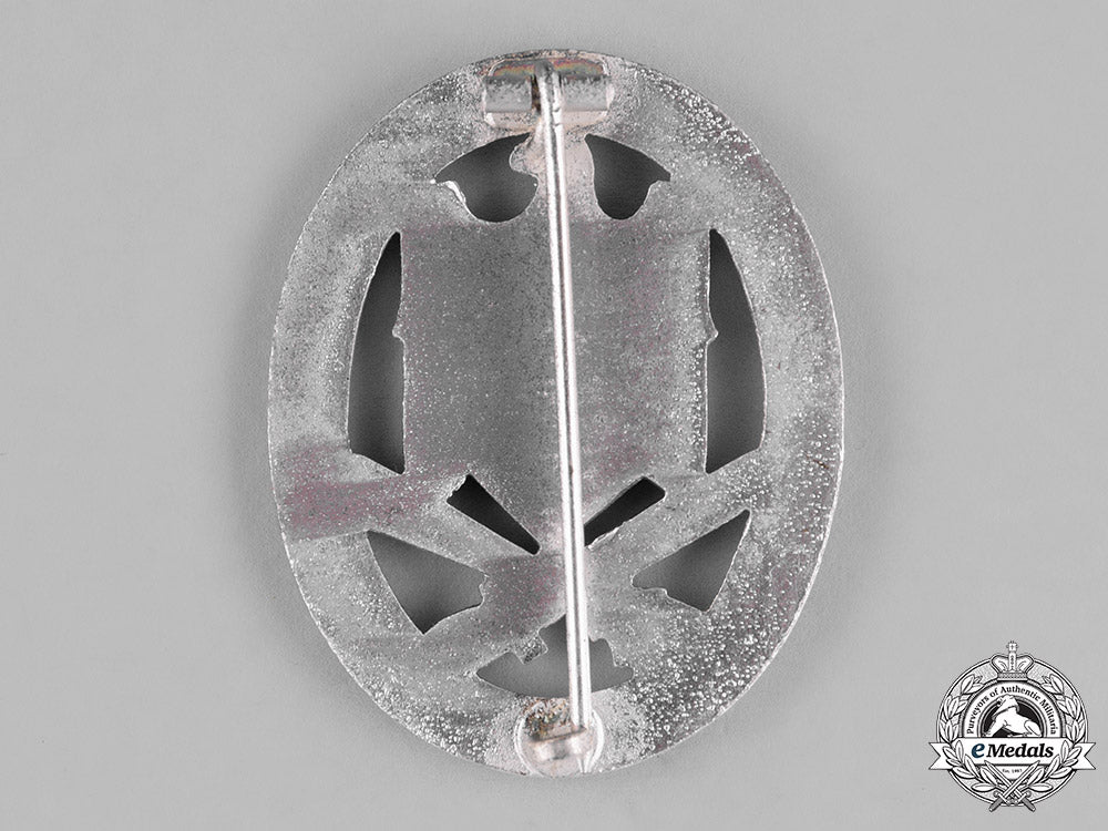 germany,_wehrmacht._a_general_assault_badge_c18-023258