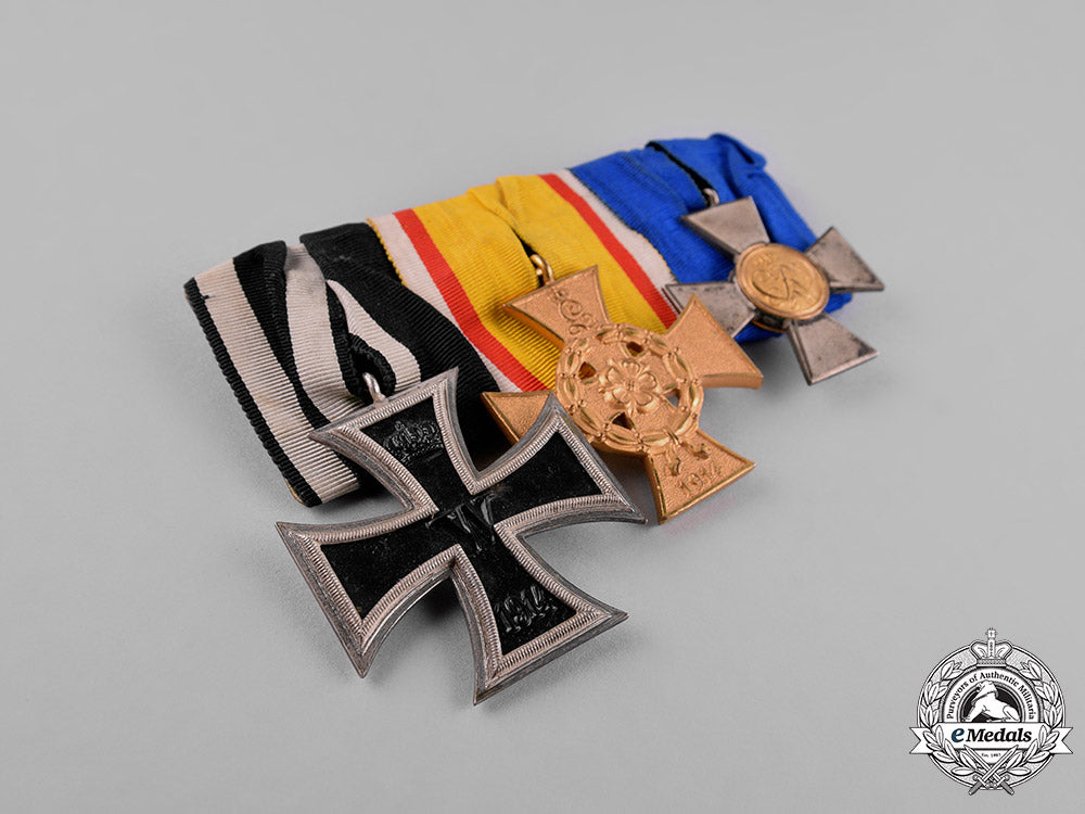 lippe._a_prussia-_lippe_medal_bar_with_three_medals,_awards,_and_decorations_c18-023343