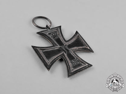 prussia._a_first_war_period_identification_tag_accompanied_by_two_medals_and_awards_c18-023411_2_1
