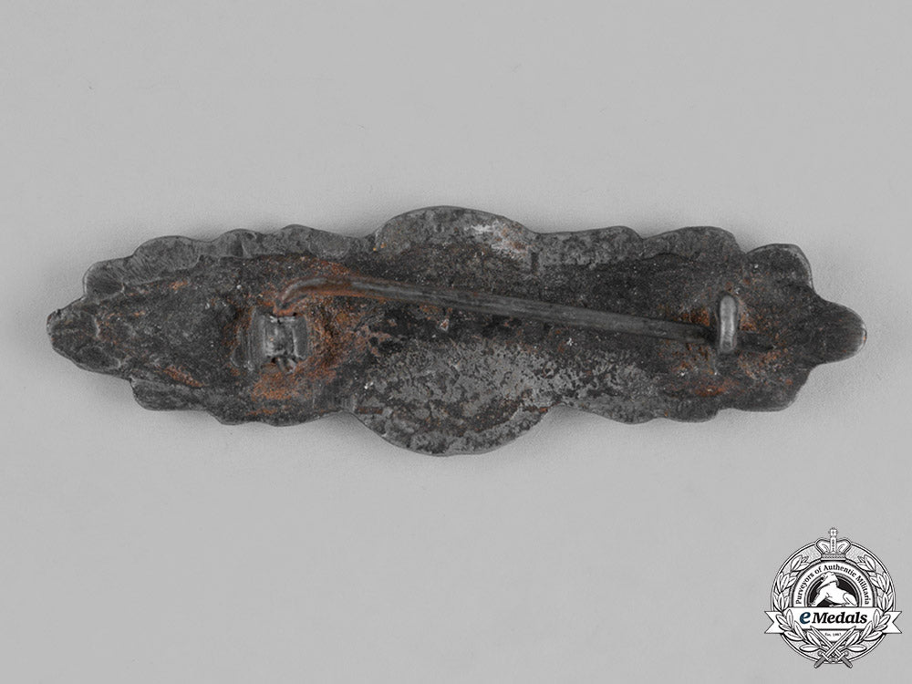 germany,_kriegsmarine._a_field_made_naval_front_clasp_c18-023452_1
