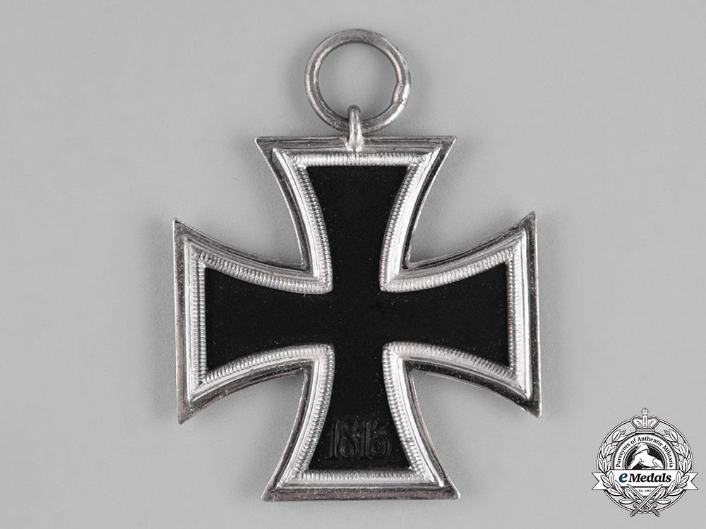 germany._a_mint_iron_cross1939_second_class_c18-023459