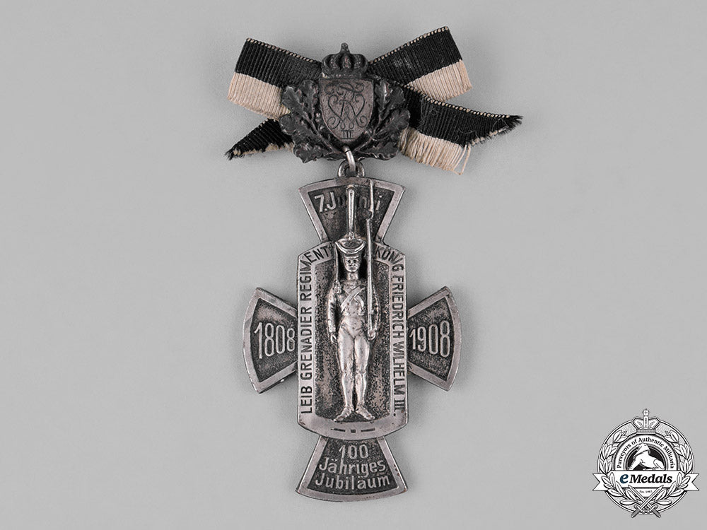 prussia,_state._a100-_year_commemorative_medal_for_the_king_friedrich_wilhelm_guard_regiment_c18-023490