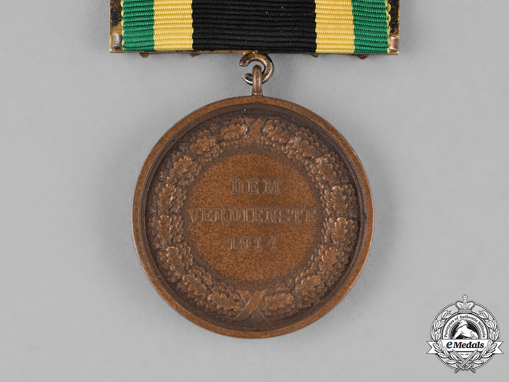 saxony,_kingdom._a_general_medal_of_merit,_bronze_grade,_with_sword_clasp_c18-023558